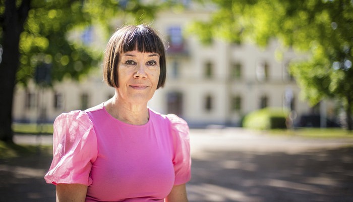 Ylva Fältholm, rektor, Högskolan i Gävle. Fotad i sommarmiljö 20200604.