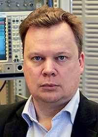Professor Daniel Rönnow