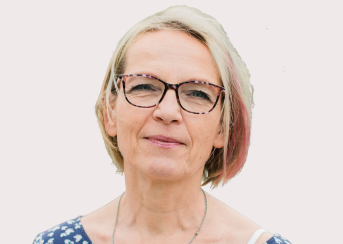 Dr Susanne Friese