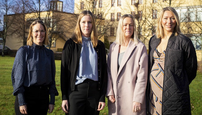 Sara Hedström, Sofie Andersson, Erika Fredriksson och Julia Hansen, studenter som får Anna Lisa Detlow-Bergs vårdstipendium 2021.