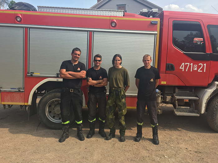 Sandra Lantz med kollegor vid bränderna i Hälsingland.